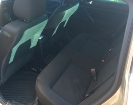 Бежевий Фольксваген Пассат, об'ємом двигуна 1.9 л та пробігом 300 тис. км за 2400 $, фото 11 на Automoto.ua