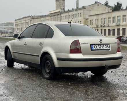 Бежевий Фольксваген Пассат, об'ємом двигуна 1.9 л та пробігом 300 тис. км за 5650 $, фото 1 на Automoto.ua