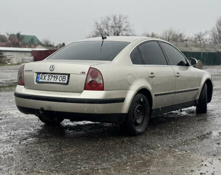 Бежевий Фольксваген Пассат, об'ємом двигуна 1.9 л та пробігом 300 тис. км за 5650 $, фото 2 на Automoto.ua