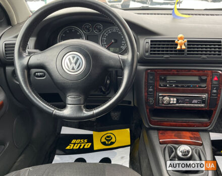 Бежевий Фольксваген Пассат, об'ємом двигуна 2 л та пробігом 182 тис. км за 6000 $, фото 18 на Automoto.ua