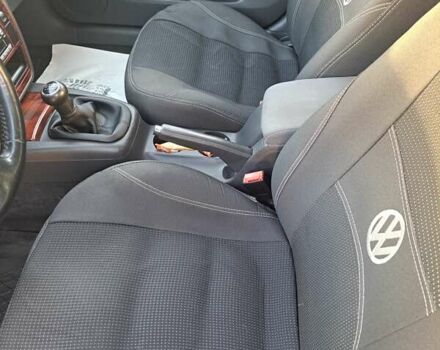 Бежевий Фольксваген Пассат, об'ємом двигуна 2 л та пробігом 180 тис. км за 6700 $, фото 2 на Automoto.ua