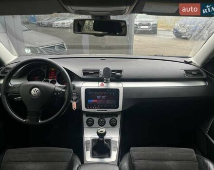Бежевий Фольксваген Пассат, об'ємом двигуна 1.97 л та пробігом 331 тис. км за 6590 $, фото 12 на Automoto.ua