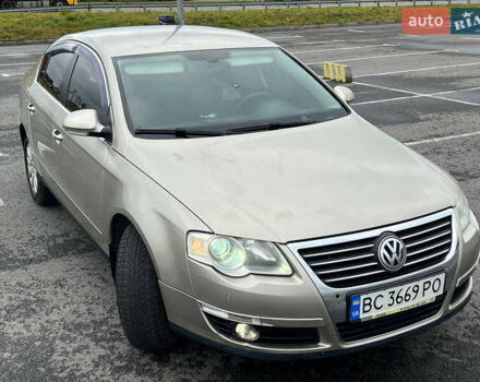 Бежевый Фольксваген Пассат, объемом двигателя 2 л и пробегом 290 тыс. км за 6900 $, фото 40 на Automoto.ua