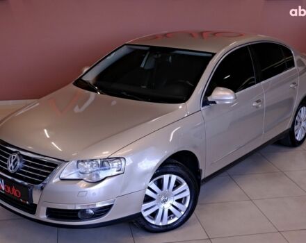 Бежевый Фольксваген Пассат, объемом двигателя 2 л и пробегом 187 тыс. км за 5900 $, фото 1 на Automoto.ua