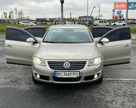 Бежевый Фольксваген Пассат, объемом двигателя 2 л и пробегом 290 тыс. км за 6900 $, фото 37 на Automoto.ua