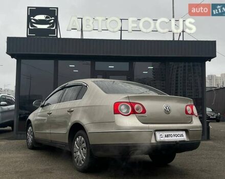 Бежевий Фольксваген Пассат, об'ємом двигуна 1.97 л та пробігом 331 тис. км за 6590 $, фото 4 на Automoto.ua