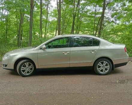 Бежевый Фольксваген Пассат, объемом двигателя 1.98 л и пробегом 280 тыс. км за 8300 $, фото 5 на Automoto.ua