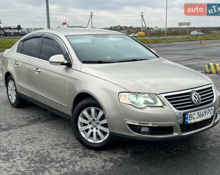 Бежевый Фольксваген Пассат, объемом двигателя 2 л и пробегом 290 тыс. км за 6900 $, фото 33 на Automoto.ua