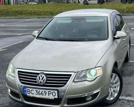 Бежевый Фольксваген Пассат, объемом двигателя 2 л и пробегом 290 тыс. км за 6900 $, фото 2 на Automoto.ua