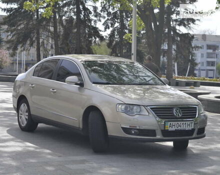 Бежевий Фольксваген Пассат, об'ємом двигуна 2 л та пробігом 267 тис. км за 6800 $, фото 3 на Automoto.ua