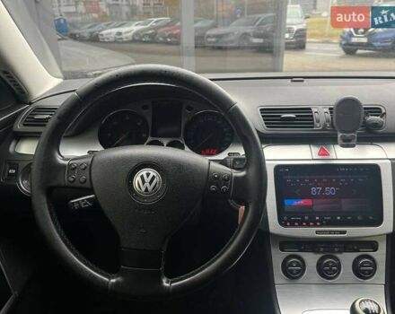 Бежевий Фольксваген Пассат, об'ємом двигуна 1.97 л та пробігом 331 тис. км за 6590 $, фото 13 на Automoto.ua