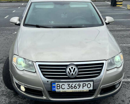 Бежевый Фольксваген Пассат, объемом двигателя 2 л и пробегом 290 тыс. км за 6900 $, фото 13 на Automoto.ua