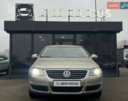 Бежевий Фольксваген Пассат, об'ємом двигуна 1.97 л та пробігом 331 тис. км за 6590 $, фото 2 на Automoto.ua