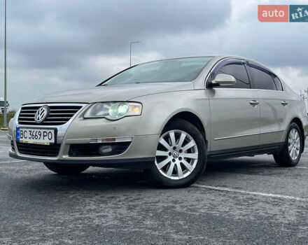 Бежевый Фольксваген Пассат, объемом двигателя 2 л и пробегом 290 тыс. км за 6900 $, фото 1 на Automoto.ua
