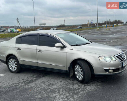 Бежевый Фольксваген Пассат, объемом двигателя 2 л и пробегом 290 тыс. км за 6900 $, фото 39 на Automoto.ua