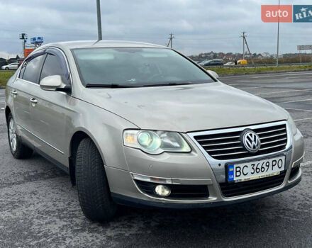 Бежевый Фольксваген Пассат, объемом двигателя 2 л и пробегом 290 тыс. км за 6900 $, фото 12 на Automoto.ua