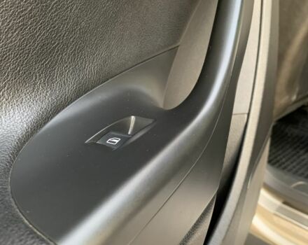 Бежевый Фольксваген Пассат, объемом двигателя 2 л и пробегом 275 тыс. км за 8000 $, фото 23 на Automoto.ua