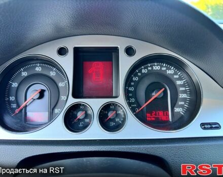 Бежевый Фольксваген Пассат, объемом двигателя 1.8 л и пробегом 218 тыс. км за 5800 $, фото 8 на Automoto.ua