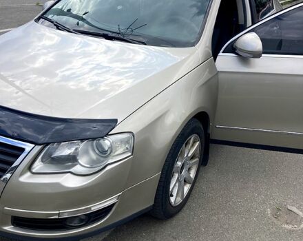 Бежевый Фольксваген Пассат, объемом двигателя 1.8 л и пробегом 255 тыс. км за 5500 $, фото 1 на Automoto.ua
