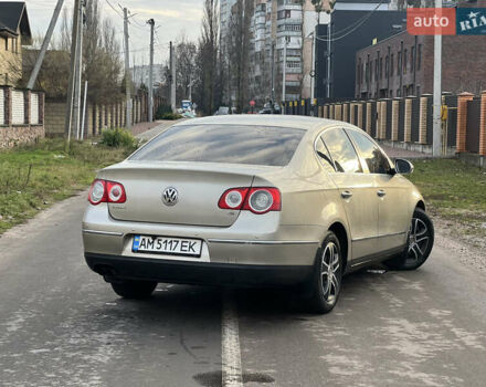 Бежевый Фольксваген Пассат, объемом двигателя 1.8 л и пробегом 254 тыс. км за 5200 $, фото 4 на Automoto.ua