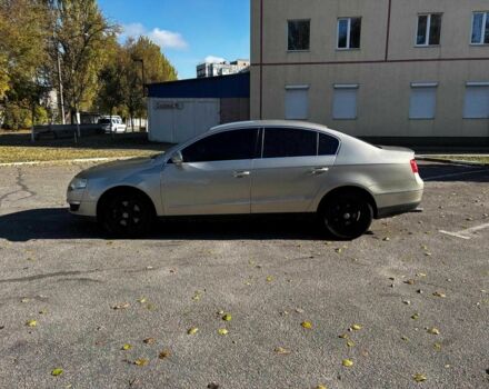 Бежевый Фольксваген Пассат, объемом двигателя 1.8 л и пробегом 290 тыс. км за 5990 $, фото 1 на Automoto.ua