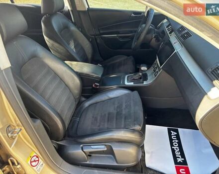 Бежевий Фольксваген Пассат, об'ємом двигуна 1.8 л та пробігом 290 тис. км за 5990 $, фото 13 на Automoto.ua