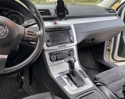 Бежевый Фольксваген Пассат, объемом двигателя 1.97 л и пробегом 260 тыс. км за 10200 $, фото 15 на Automoto.ua