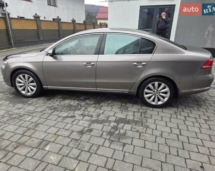 Бежевый Фольксваген Пассат, объемом двигателя 2 л и пробегом 321 тыс. км за 9800 $, фото 1 на Automoto.ua