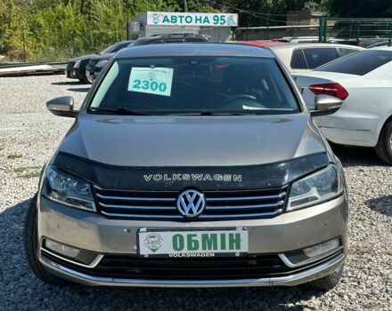 Бежевый Фольксваген Пассат, объемом двигателя 1.8 л и пробегом 229 тыс. км за 9100 $, фото 2 на Automoto.ua