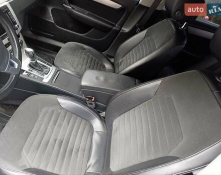 Бежевый Фольксваген Пассат, объемом двигателя 1.8 л и пробегом 150 тыс. км за 10000 $, фото 4 на Automoto.ua