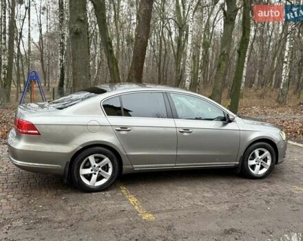 Бежевый Фольксваген Пассат, объемом двигателя 1.97 л и пробегом 214 тыс. км за 9700 $, фото 4 на Automoto.ua