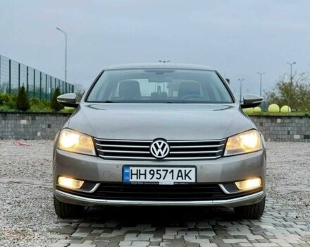 Бежевый Фольксваген Пассат, объемом двигателя 1.8 л и пробегом 176 тыс. км за 6999 $, фото 2 на Automoto.ua