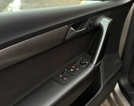 Бежевый Фольксваген Пассат, объемом двигателя 1.97 л и пробегом 214 тыс. км за 9700 $, фото 24 на Automoto.ua