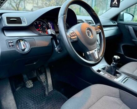 Бежевый Фольксваген Пассат, объемом двигателя 1.8 л и пробегом 176 тыс. км за 6999 $, фото 15 на Automoto.ua