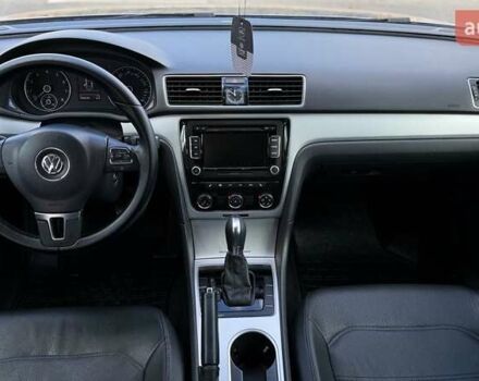 Фольксваген Пассат 2012 в Белой Церкве на Automoto.ua Бежевый Фольксваген Пассат, объемом двигателя 2.5 л и пробегом 210 тыс. км за 9850 $, фото 23 на Automoto.ua