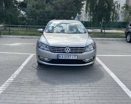 Бежевий Фольксваген Пассат, об'ємом двигуна 2.5 л та пробігом 233 тис. км за 11800 $, фото 21 на Automoto.ua
