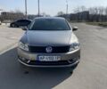Бежевый Фольксваген Пассат, объемом двигателя 1.97 л и пробегом 255 тыс. км за 13000 $, фото 1 на Automoto.ua