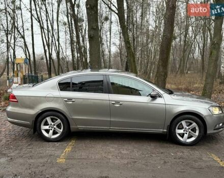 Бежевый Фольксваген Пассат, объемом двигателя 1.97 л и пробегом 214 тыс. км за 9700 $, фото 6 на Automoto.ua