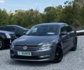 Бежевый Фольксваген Пассат, объемом двигателя 2.5 л и пробегом 230 тыс. км за 9500 $, фото 1 на Automoto.ua
