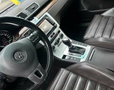 Бежевый Фольксваген Пассат, объемом двигателя 2 л и пробегом 320 тыс. км за 11300 $, фото 1 на Automoto.ua