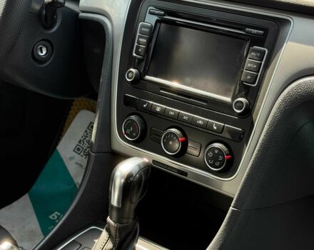 Бежевий Фольксваген Пассат, об'ємом двигуна 2.5 л та пробігом 230 тис. км за 9300 $, фото 6 на Automoto.ua