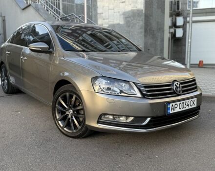 Бежевый Фольксваген Пассат, объемом двигателя 2 л и пробегом 278 тыс. км за 13000 $, фото 3 на Automoto.ua