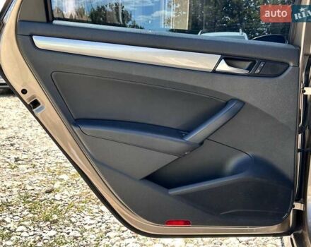 Бежевый Фольксваген Пассат, объемом двигателя 1.8 л и пробегом 172 тыс. км за 10200 $, фото 26 на Automoto.ua