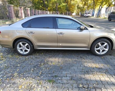 Бежевый Фольксваген Пассат, объемом двигателя 1.8 л и пробегом 212 тыс. км за 8000 $, фото 3 на Automoto.ua