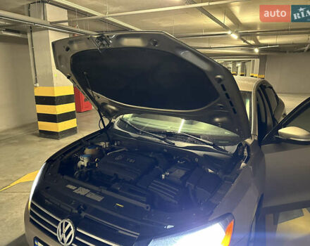 Бежевый Фольксваген Пассат, объемом двигателя 1.8 л и пробегом 256 тыс. км за 7600 $, фото 9 на Automoto.ua