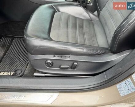 Бежевый Фольксваген Пассат, объемом двигателя 2 л и пробегом 220 тыс. км за 13400 $, фото 5 на Automoto.ua