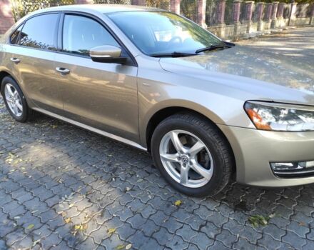 Бежевый Фольксваген Пассат, объемом двигателя 1.8 л и пробегом 212 тыс. км за 8000 $, фото 4 на Automoto.ua