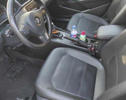 Бежевый Фольксваген Пассат, объемом двигателя 1.8 л и пробегом 212 тыс. км за 8000 $, фото 6 на Automoto.ua