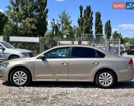 Бежевый Фольксваген Пассат, объемом двигателя 1.8 л и пробегом 172 тыс. км за 10200 $, фото 7 на Automoto.ua
