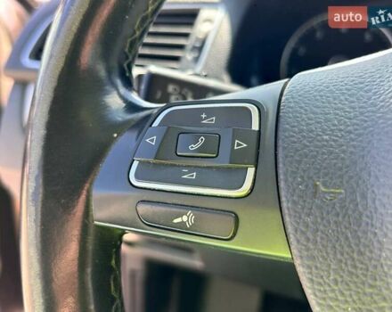 Бежевый Фольксваген Пассат, объемом двигателя 1.8 л и пробегом 172 тыс. км за 10200 $, фото 19 на Automoto.ua